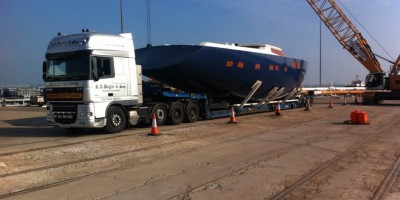 Concordia 85 Cruising Yacht Hull being transported from Southampton to Polgate, Sussex.